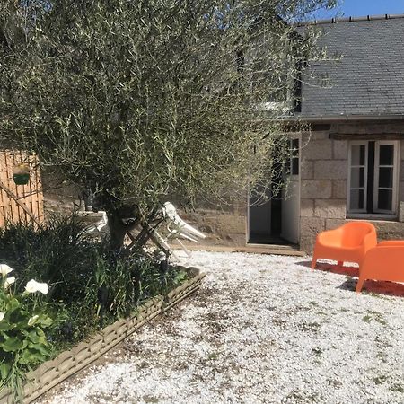 Charmante Maisonnette Proximite Cite Medievale Et Bords De Rance Dinan Extérieur photo